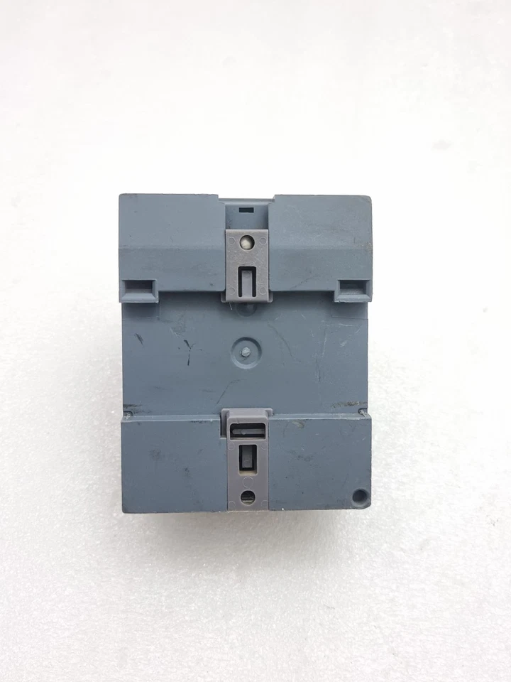 Siemens Logo BM 12/24RCE 6ED1052-1MD00-0BA8 12/24Vdc 6ED10521MD000BA8 Tested Ok